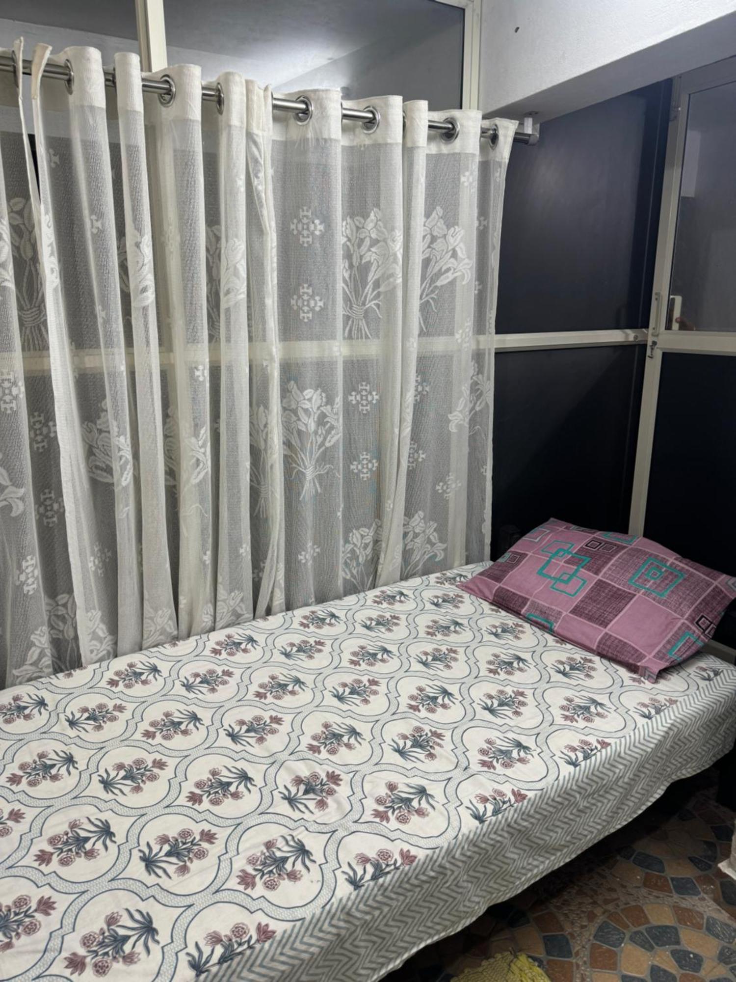 Chaithritha Ladies Homestay Thiruvananthapuram Kültér fotó